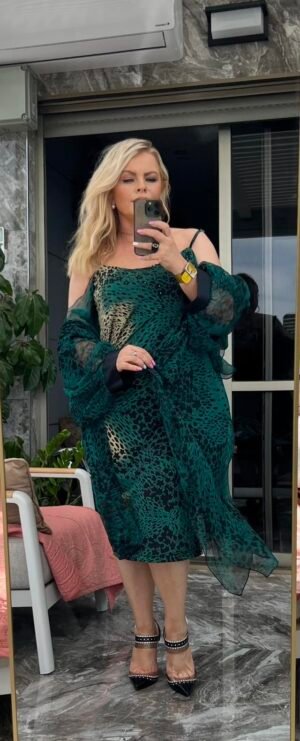 Orna Farho — шифоновое платье с драпировкой (animal print, зелёный/бирюза), размер M–L — 550 ₪ | Orna Farho — שמלת שיפון דר Draped (הדפס מנומר ירוק/טורקיז), מידה M–L — ‎550 ₪ | Julia Raskin Style