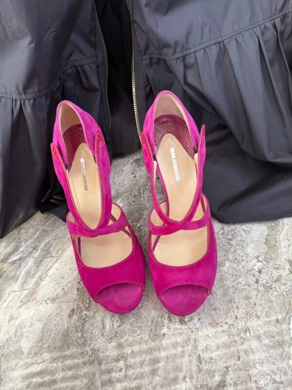 Nicholas Kirkwood — замшевые босоножки fuchsia (peep-toe, cross-strap) — размер 40 | Julia Raskin Style - Image 3