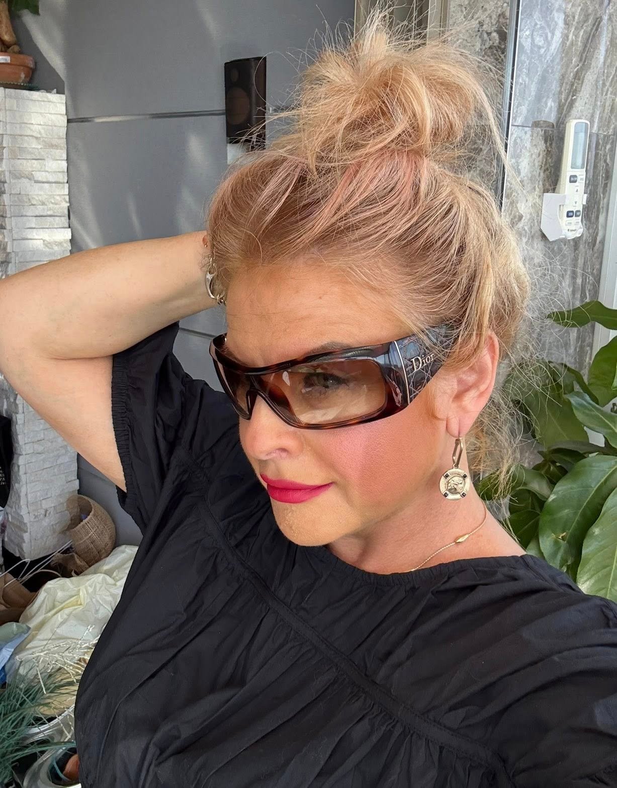 Dior — солнцезащитные очки oversize (градиентные линзы), цена 450 ₪ | Dior — משקפי שמש אוברסייז (עדשות גרדיאנט), מחיר 450 ₪ | Julia Raskin Style - Image 2