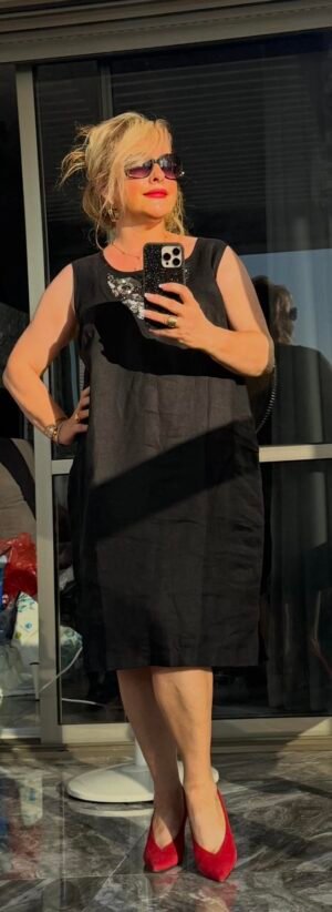 Marina Rinaldi (Italy) — чёрное платье без рукавов с декором у горловины, размер M–L — 450 ₪ | Marina Rinaldi — שמלה שחורה ללא שרוולים עם עיטור במחשוף, מידה M–L — ‎450 ₪ | Julia Raskin Style