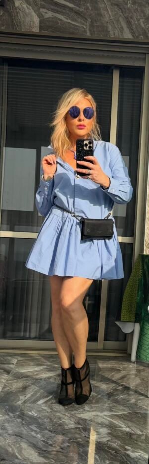 Sandro голубое платье-рубашка мини с оборкой, размер M, 400 ₪.