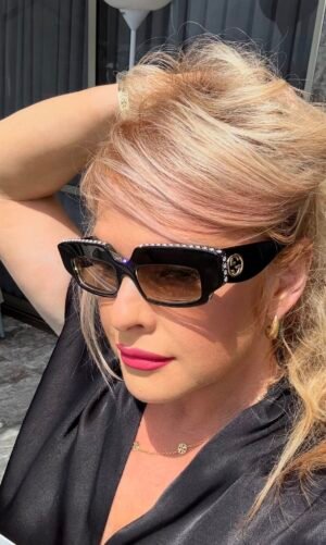 Gucci GG0782S оригинальные прямоугольные очки с кристаллами, полный комплект, 1,000 ₪, Ашкелон.