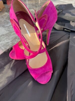 Nicholas Kirkwood — замшевые босоножки fuchsia (peep-toe, cross-strap) — размер 40 | Julia Raskin Style