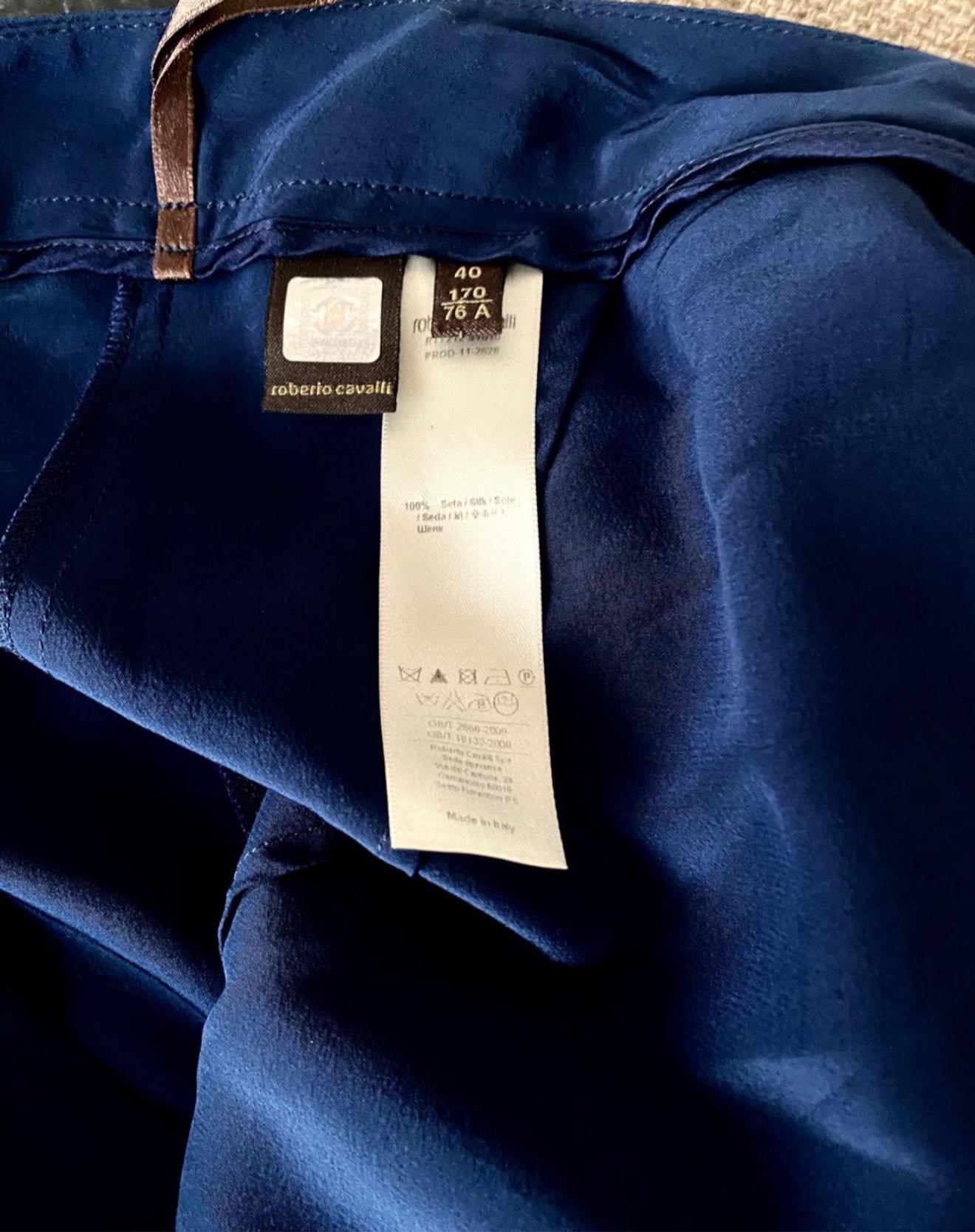 Roberto Cavalli — тёмно-синие шёлковые брюки — 600 ₪ | Roberto Cavalli — מכנסי משי כחול כהה — 600 ₪ | Julia Raskin Style - Image 2