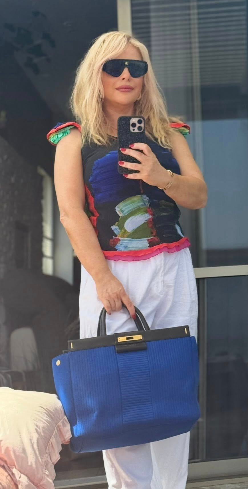 Tricot Chic — топ с художественным принтом и волнистой отделкой — 250 ₪ | Tricot Chic — טופ בהדפס אמנותי עם גימור גלית — 250 ₪ | Julia Raskin Style - Image 4