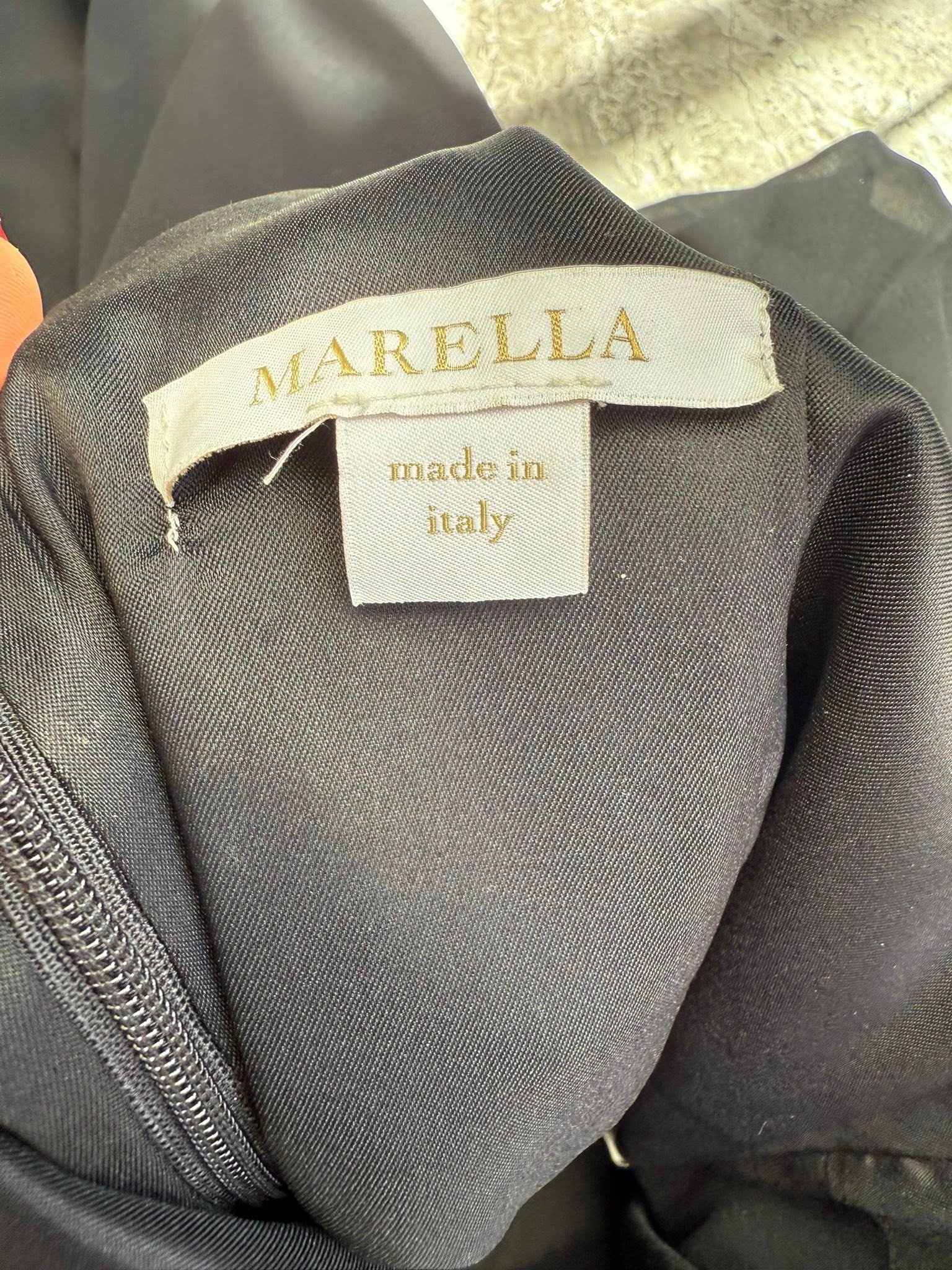 Marella — маленькое чёрное платье с полупрозрачной накидкой — 250 ₪ | Marella — שמלה שחורה קלאסית עם שכבה שקופה — 250 ₪ | Julia Raskin Style - Image 4