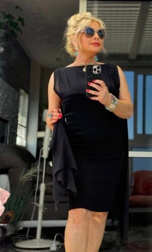 Marella — маленькое чёрное платье с полупрозрачной накидкой — 250 ₪ | Marella — שמלה שחורה קלאסית עם שכבה שקופה — ‎250 ₪ | Julia Raskin Style