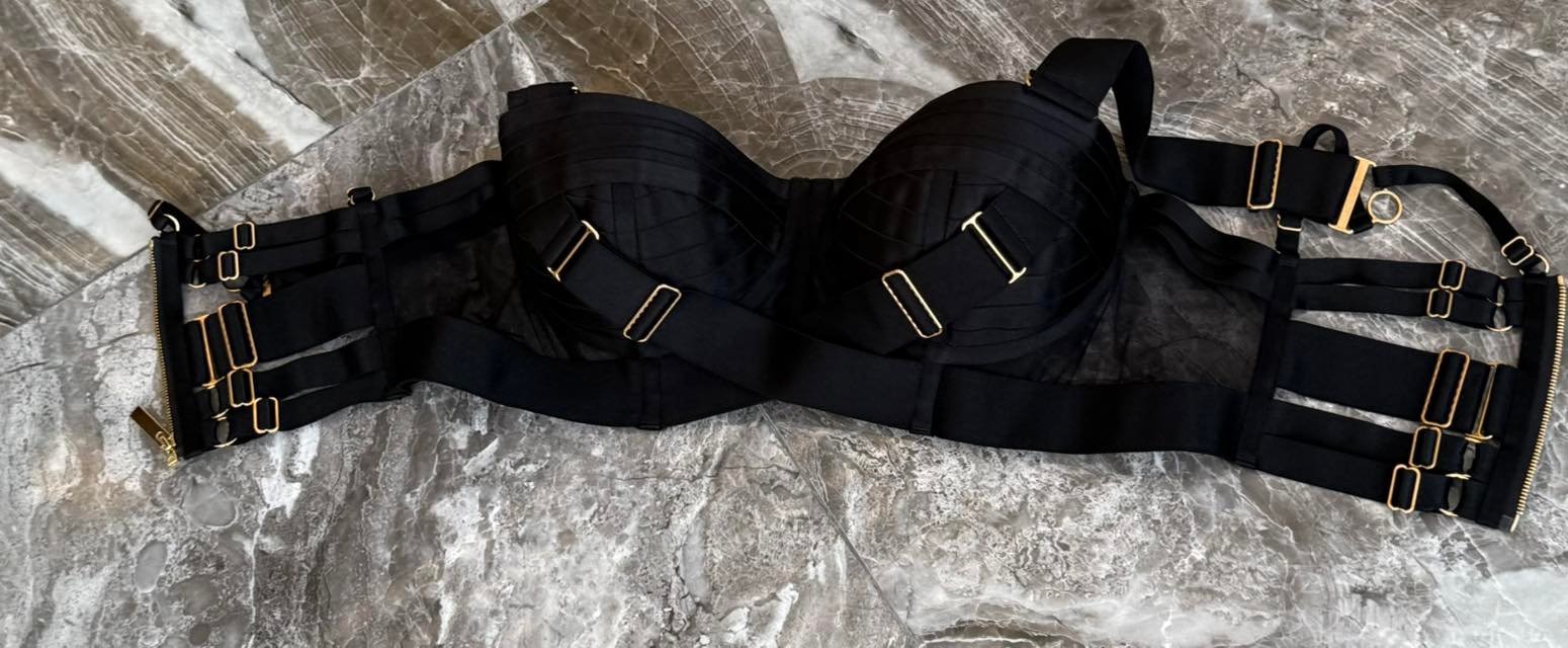 Bordelle — бра чёрный с золотыми элементами, размер M | בורדל — חזייה שחורה עם אבזמים מצופים זהב, מידה M - Image 2