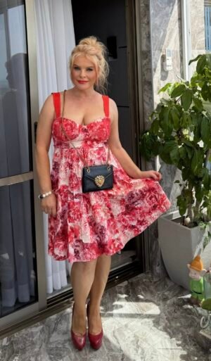 Elisabetta Franchi платье красное с белым цветочным принтом, вид спереди, размер M, Ашкелон