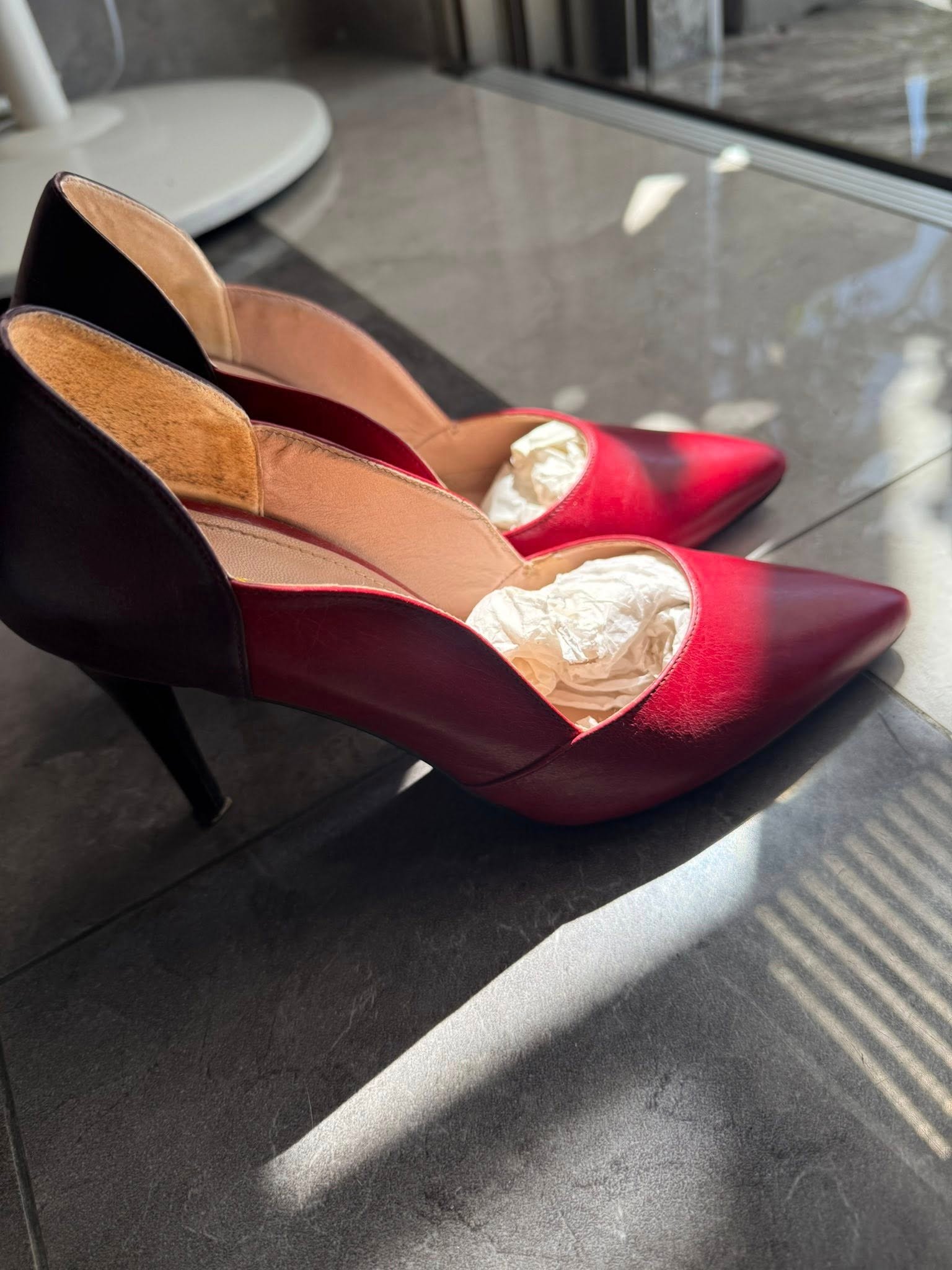 Красные туфли на каблуке из натуральной кожи, размер 37 — 250 ₪ | נעלי עקב עור אדום - Image 2