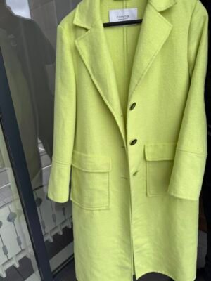 : Пальто Comma нежно-оливкового цвета