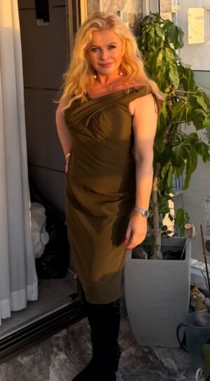 Ralph Lauren — שמלה זית עם דרייפינג S–M | ₪350 | De Luxe by Julia Raskin